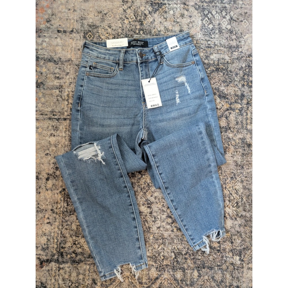 NWT Judy Blue Mid Rise Destructed Hem Slim Fit Jeans Medium Wash 3/26 JB88313